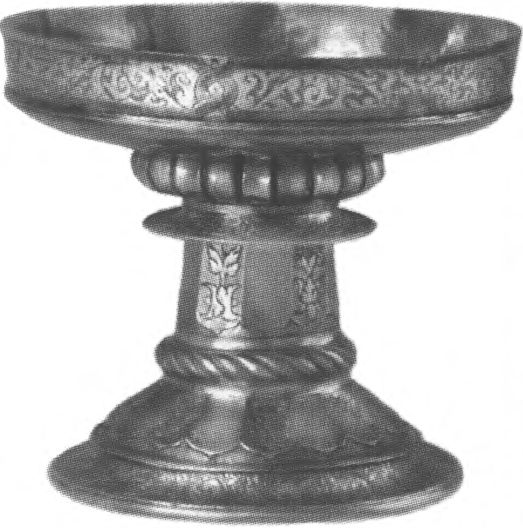 Серебряная чаша для вина с изображением античного воина. 1557—1558 гг.