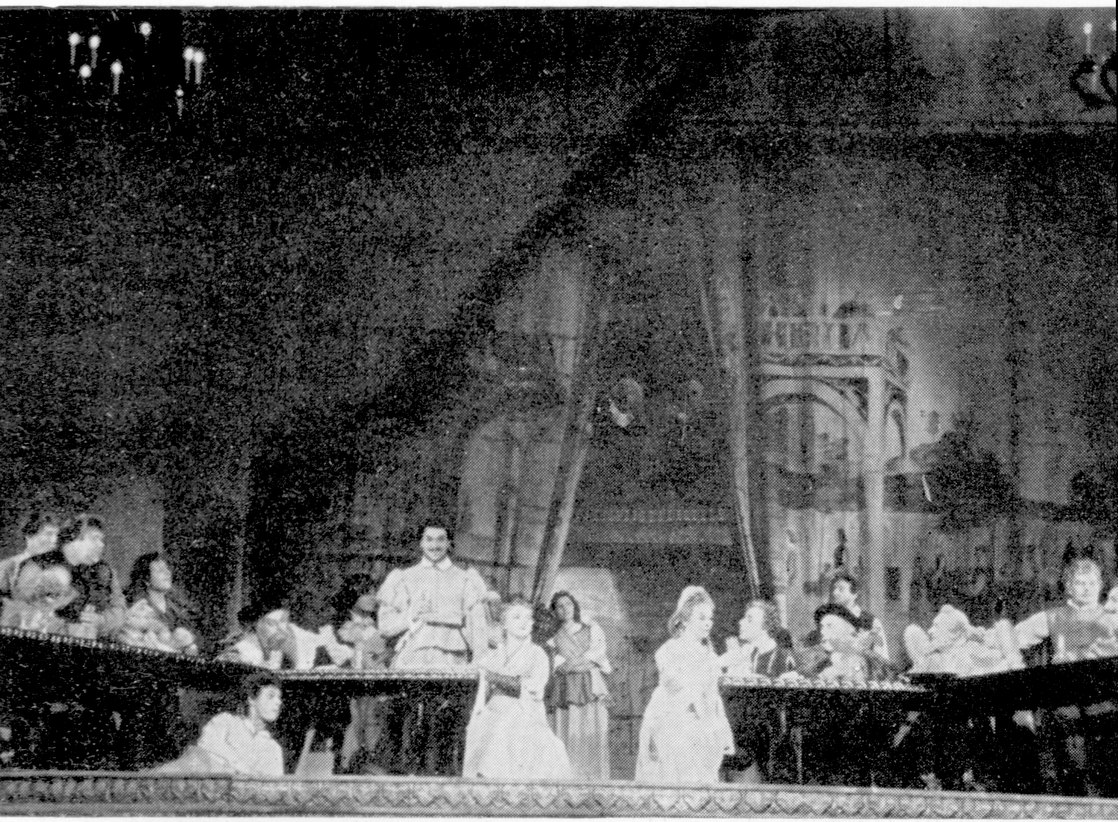 «Укрощение строптивой». Сиена из спектакля. Центральный театр Красной Армии. 1938