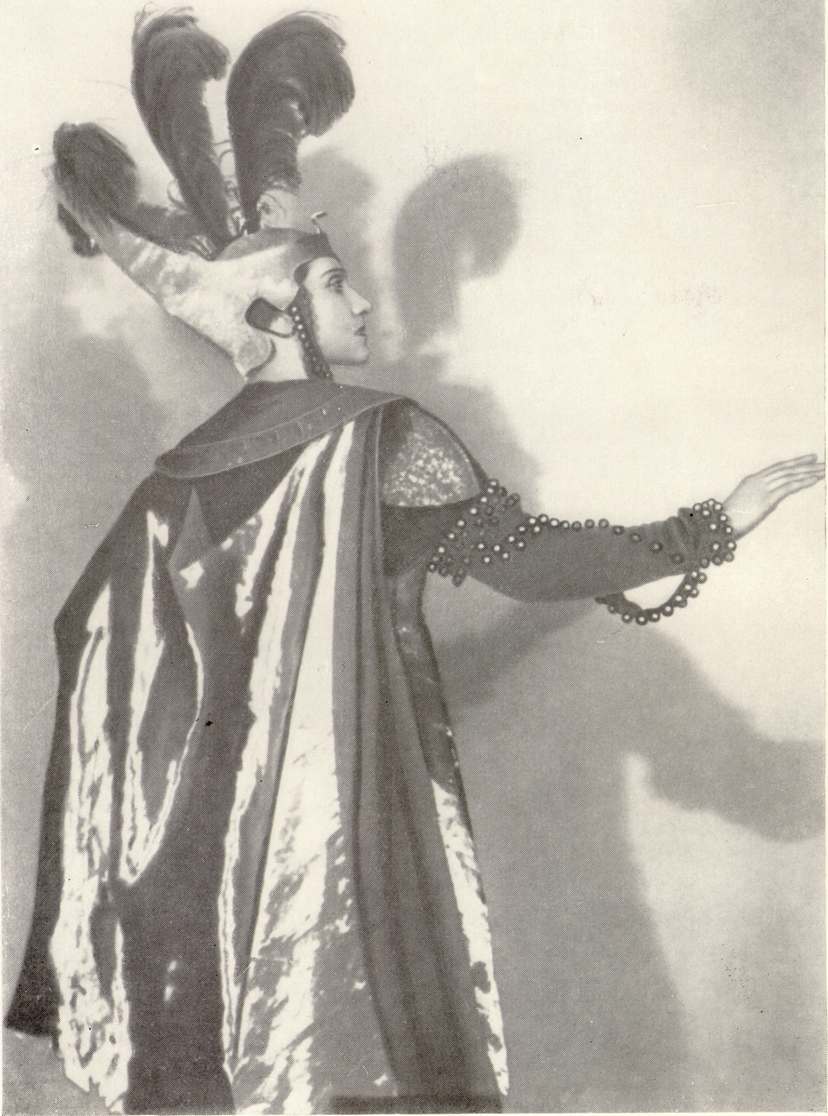 «Антоний и Клеопатра». Клеопатра — А. Коонен. Камерный театр, Москва, 1934